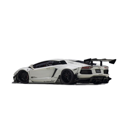 AUTOart 1/18 LB-WORKS Lamborghini Aventador LIMITED EDITION