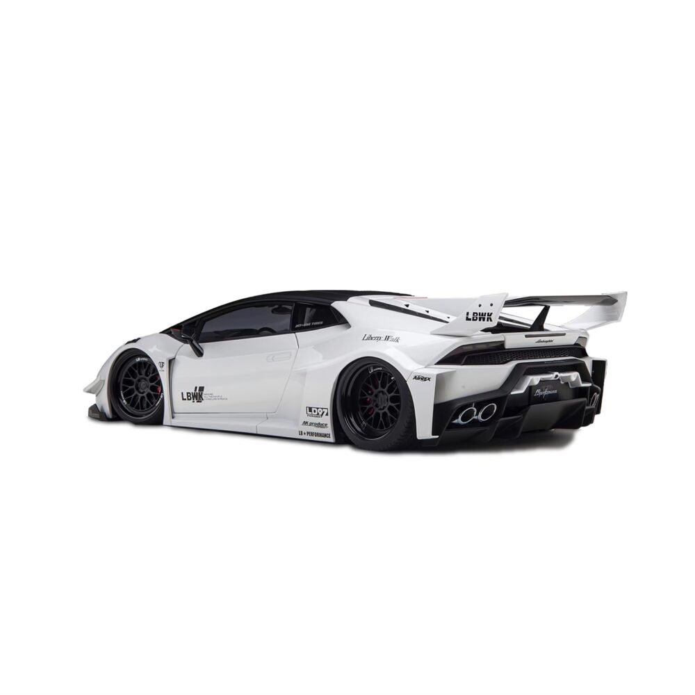 AUTOart 1/18 LB silhouette WORKS HURACAN GT White - LB-ONLINE STORE